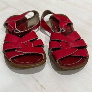 Saltwater sandals